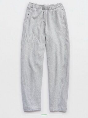 Aerie Women’s Oh Snap Barrel Sweatpants Color Medium Heather Gray - XS Regular